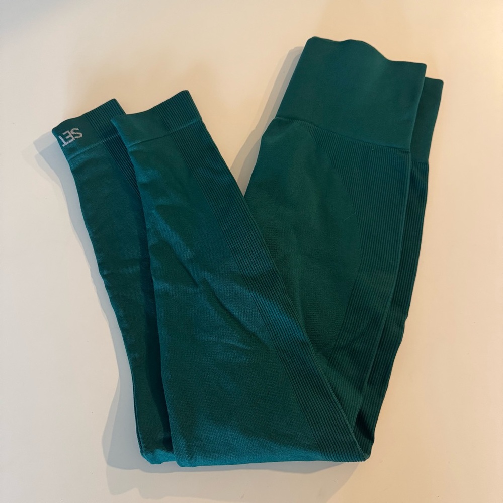 SET Active Sculptflex Leggings - Green Medium